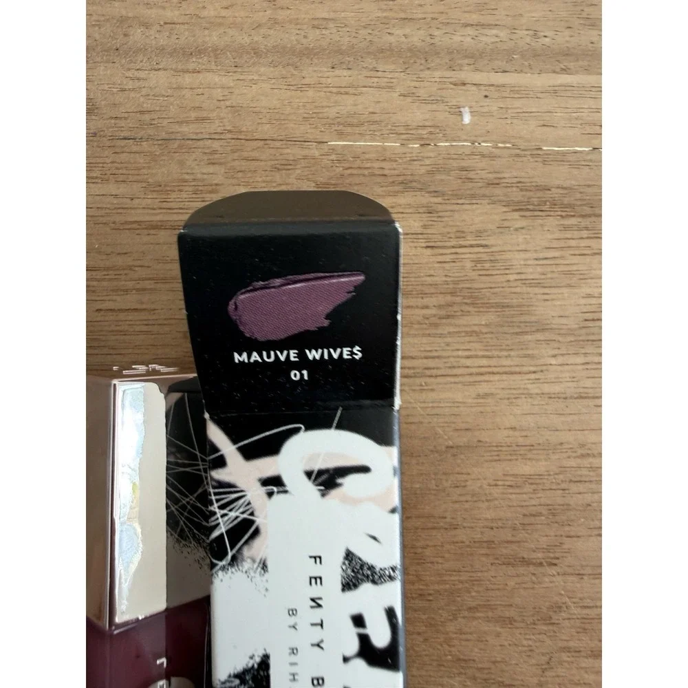 Fenty Beauty Gloss Bomb Cream Color Drip Lip Cream Mauve Wives 01 New In Box‎